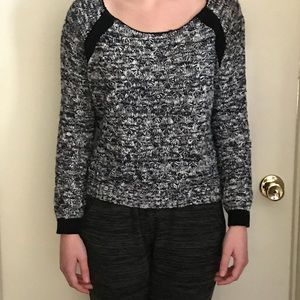 Black and White Jessica Simpson sweater